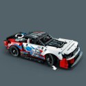 Klocki Technic 42153 Nowy Chevrolet Camaro ZL1 z serii NASCAR